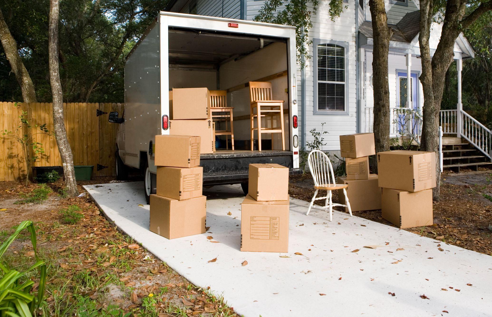Complete Relocation Solutions: Packing, Transport & Setup